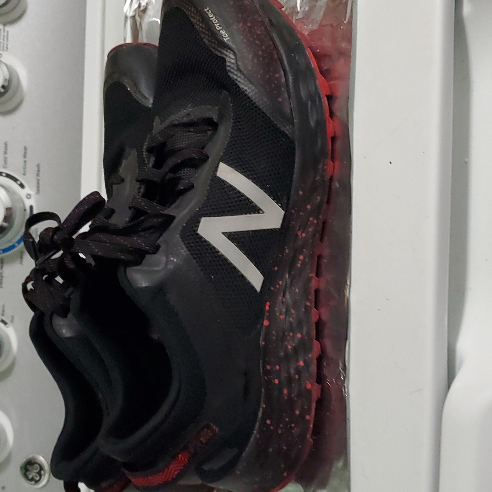 New Balance Sneakers Men 12